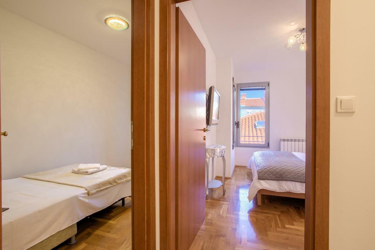 Apartment San Rocco Center Pula Dış mekan fotoğraf